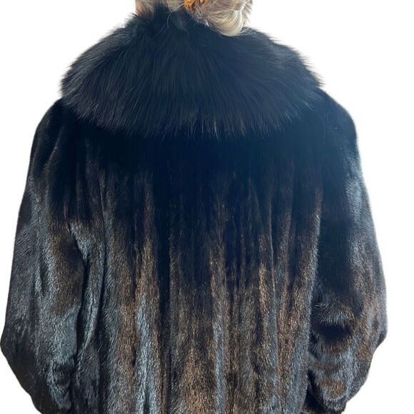 NWT The Caitlin Black Mink Maxi Coat with Fox Tuxedo Collar 52” - Picture 8 of 16